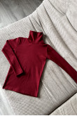 Женский Бордовый гольф с горловиной со стойкой и отворотом базовый