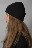 Женская Черная шапка зимняя трикотажная с отворотом