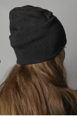 Женская зимняя шапка Темно-серая прямая короткая
