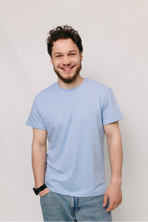 Мужская Голубая стрейчевая футболка