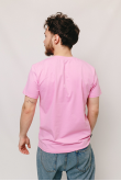 Мужская Розовая стрежневая футболка без принта 