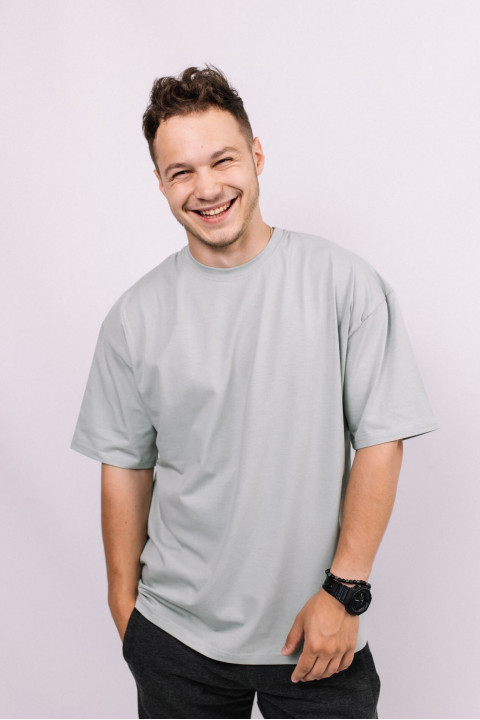 Фисташковая мужская футболка оверсайз с коротким рукавом хлопковая