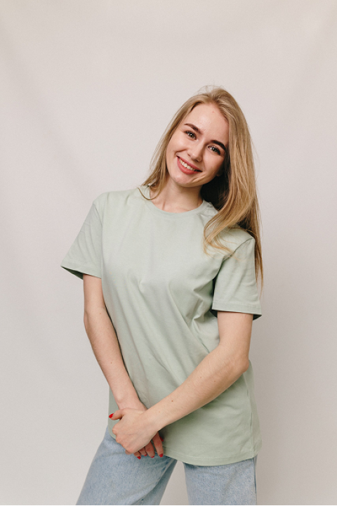 Женская Фисташковая футболка премиум 