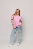 Женская Розовая стрежневая футболка без принта 