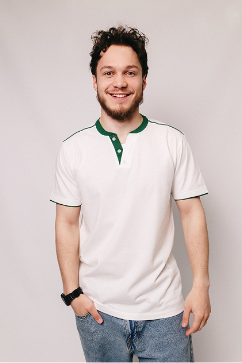 Мужская Белая футболка на пуговицах