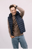 Мужская темно-синяя жилетка с капюшоном на молнии